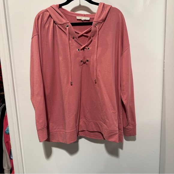 Michael Kors Women’s Dusty Pink thin hooded sweatshirt - Size 2X - - Picture 2 of 9